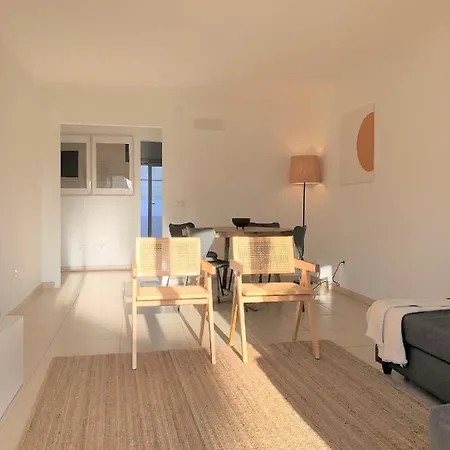 Sea Avenue House - Center Baleal - Surfboard Included Appartamento Ferrel (Leiria)