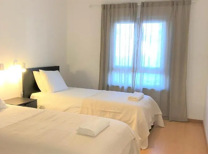 Sea Avenue House - Center Baleal