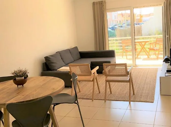 Sea Avenue House - Center Baleal